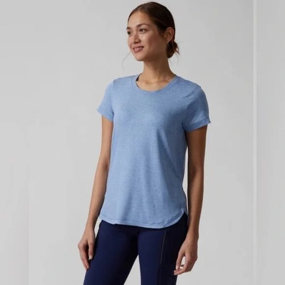Athleta Womens Tee Shirt Uptempo Quarry Cottage Blue Short Sleeve Tee Size Small - Picture 1 of 10